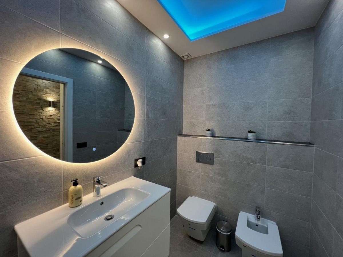 Luxury Apartment Orlando 아데제 외부 사진